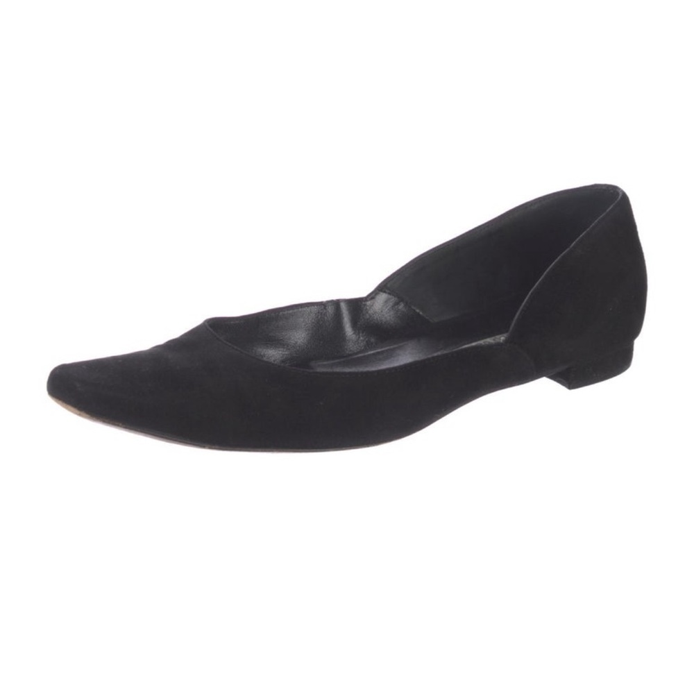 Manolo Blahnik
Suede D'Orsay Flats